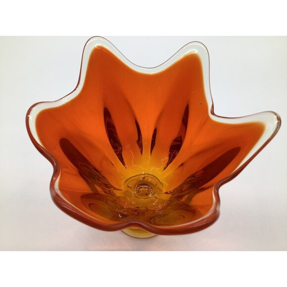 Viking Vintage 6 Pedal Amberina Vase MCM Collectible Art Glass 9 Inches Tall - Picture 9 of 12